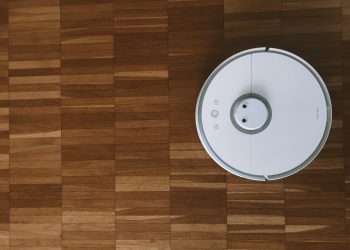 Amazon Outage Takes Out Internet – And People’s Vacuum Cleaners