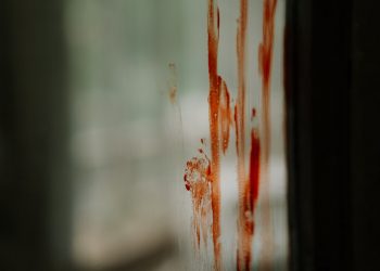 Raining Blood: Texas Woman Wakes Up to Neighbor’s Blood Dripping on Her Face