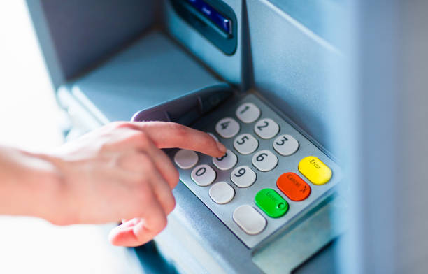 how-to-use-balance-transfer-cards-to-reduce-debt-oddee