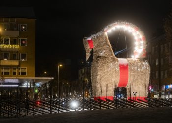 Arsonists Torch Sweden’s Giant Yule Goat… Once Again