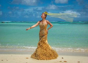 50 Weird Beach Things To Do This Summer
