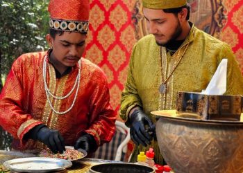 Bizarre Jobs People Actually Had In History