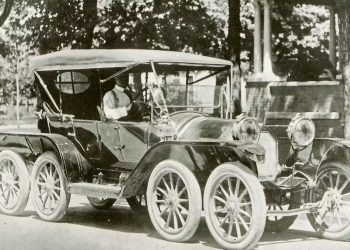 8 Bizarre Early Automobiles
