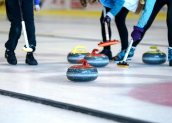 Thieves Party for Hours at Texas Curling Club Before Stealing $20,000