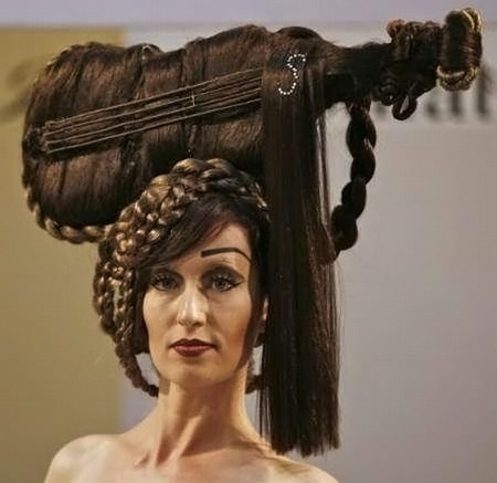 Another 13 Craziest Hairstyles - crazy hairstyle, crazy hair - Oddee