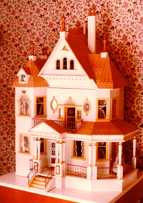 amazing dollhouses