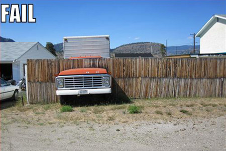 16 hilarious fence fails oddee