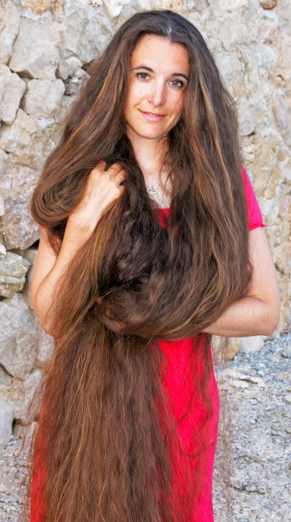 World's Most Amazing Real Life Rapunzels - long hair, world record,  rapunzel, dreadlocks - Oddee