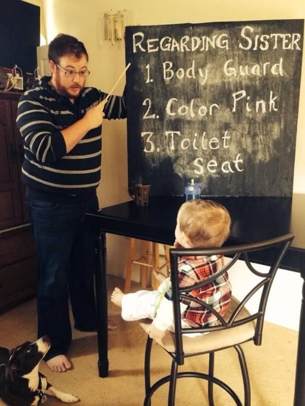 14 Funny Pregnancy Announcement Ideas - Oddee