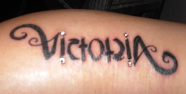 10 Coolest Ambigram Tattoos - Oddee
