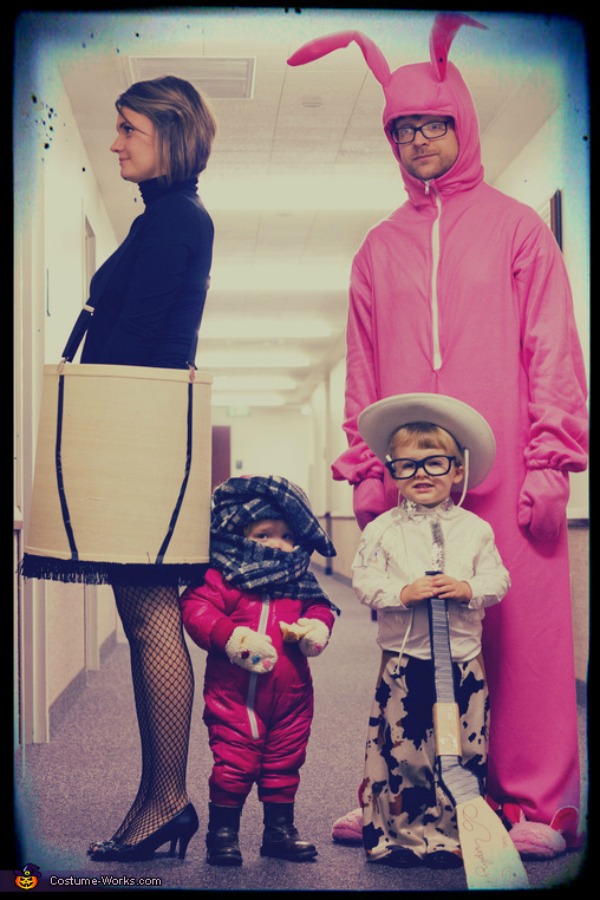 13 Delightful Family Cosplays Cosplay Families People Cute Geek 