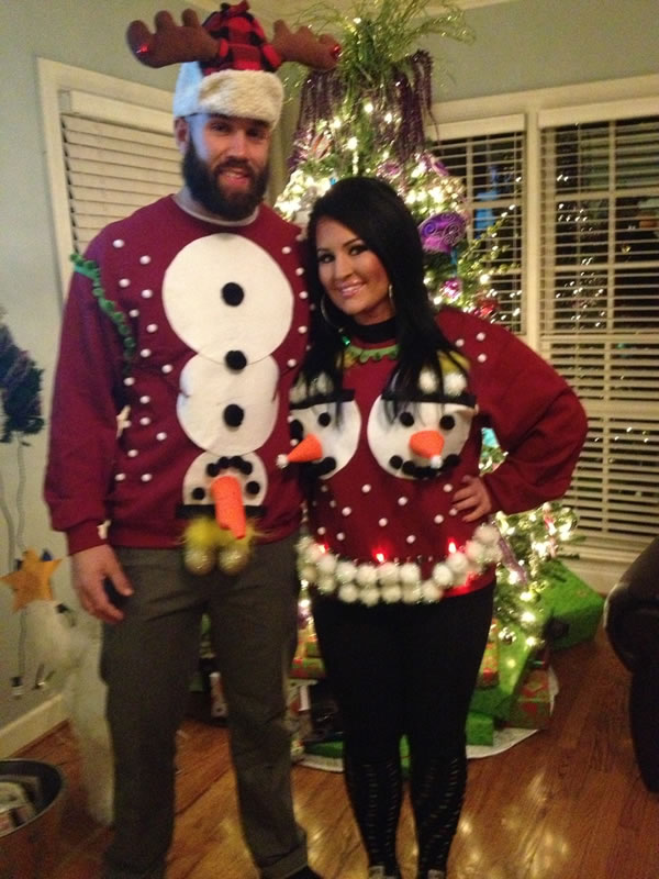 12 Hilarious Ugly Christmas Sweaters for Couples Oddee Ugly Christmas Party Sweater