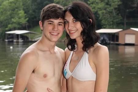 Teens taking ameatur nude pics Hot girls with big boobs videos