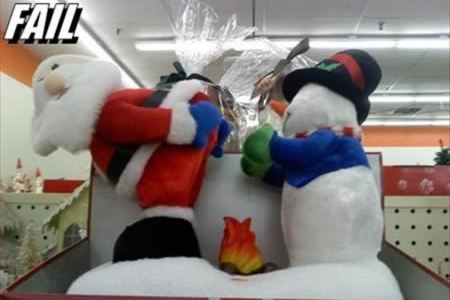 Funny Christmas Fails 2022 12 Hilarious Christmas Fails - Christmas Fail, Funny, Worst Decoration -  Oddee